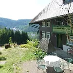 Feissesberghof * تيبرغ